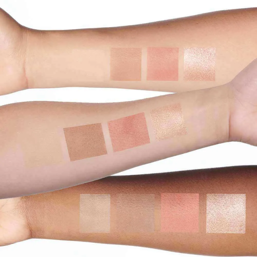 4-in-1 Skin-Perfecting Powders Face Palette