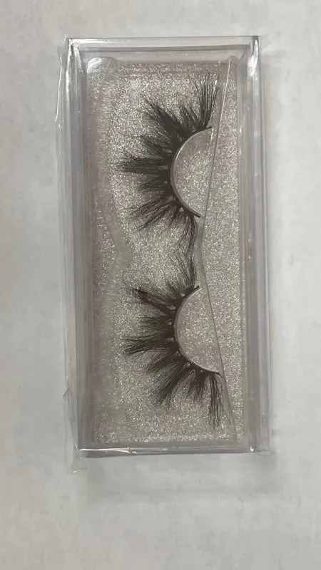 Beauty Cutie Lash | Glamorous Long & Thick Lashes