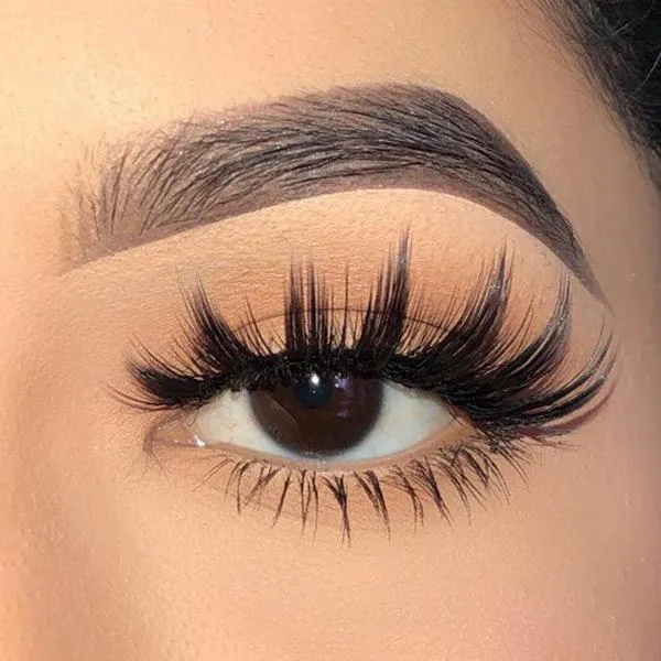 Boldface Lashes - Newsworthy
