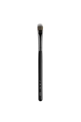 Jah Cosmetics CC5 - Medium Cut Crease Brush