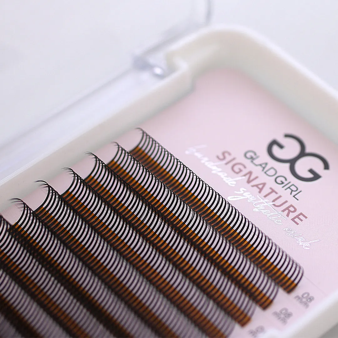 Signature Mink "Wet Lash Look" Closed Lash Fans - D Curl .05 x 8-15mm